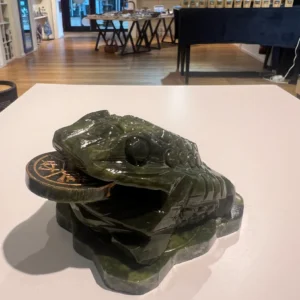 Green Jade Money Frog ( 565g )